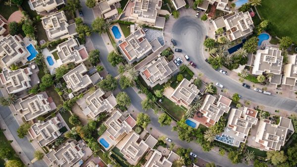 aerial-view-of-buildigns-1642125